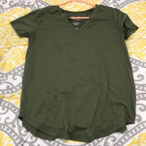 V neck tee
